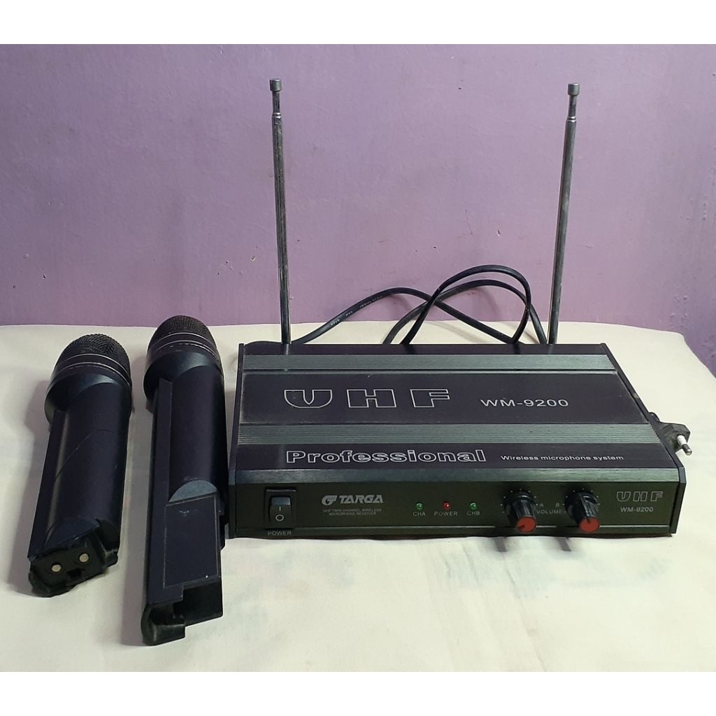 targa uhf twin channel wireless microphone receiver bekas