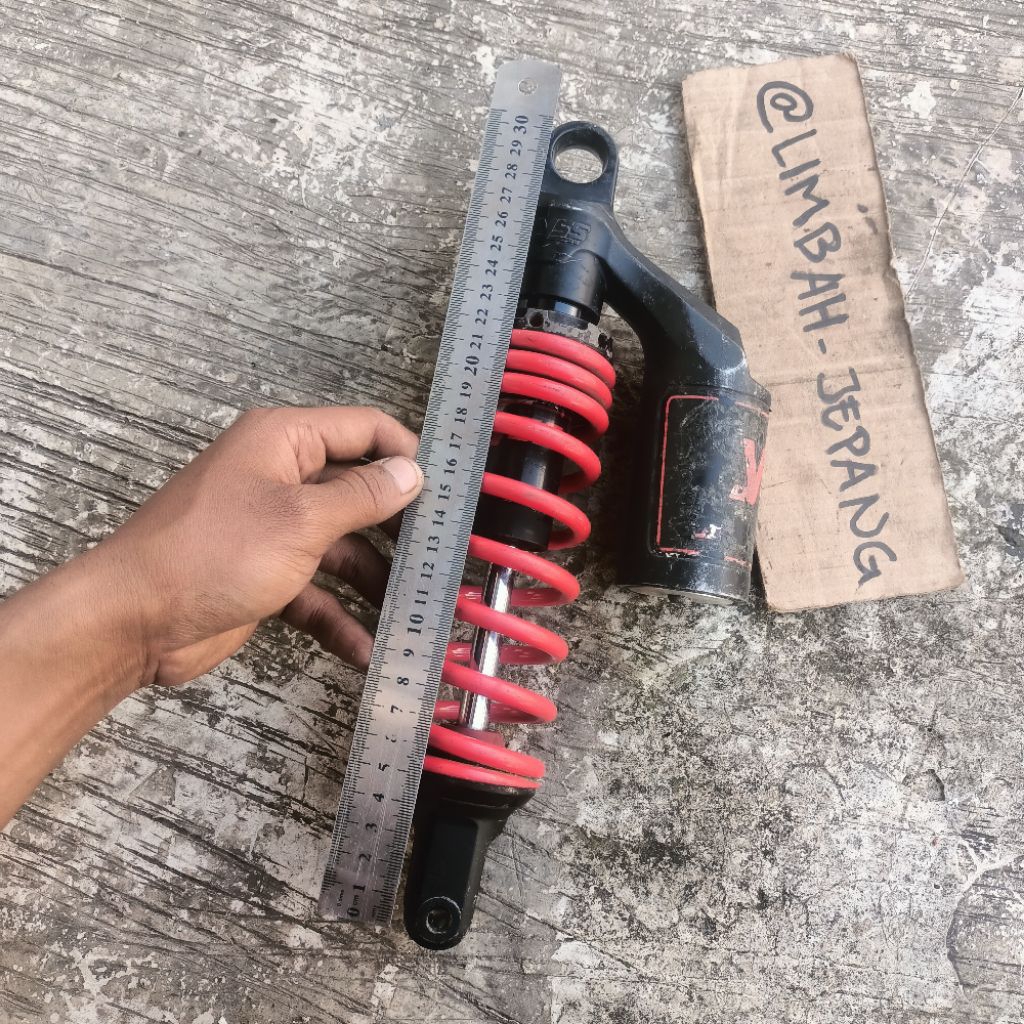 shockbreaker shock belakang yss g2 matic uk 300mm second bekas