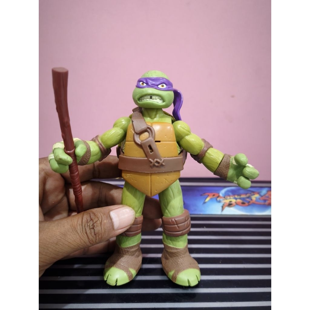 TMNT ACTION FIGURE 2013
