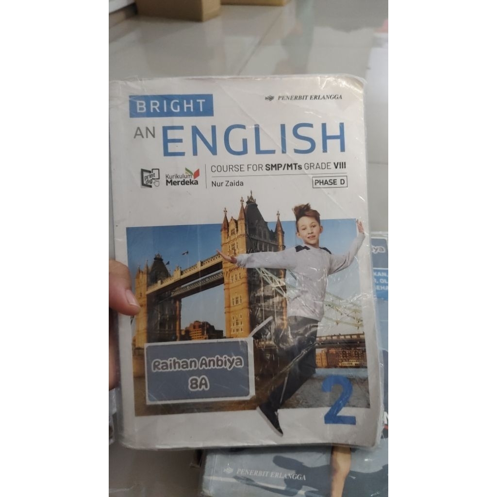 BRIGHT AN ENGLISH KELAS 8 ERLANGGA BEKAS - NUR ZAIDA