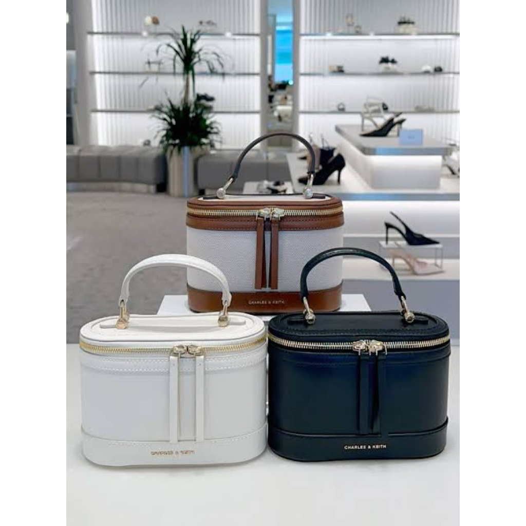 Enola Vanity Bag Structured HandleBag
