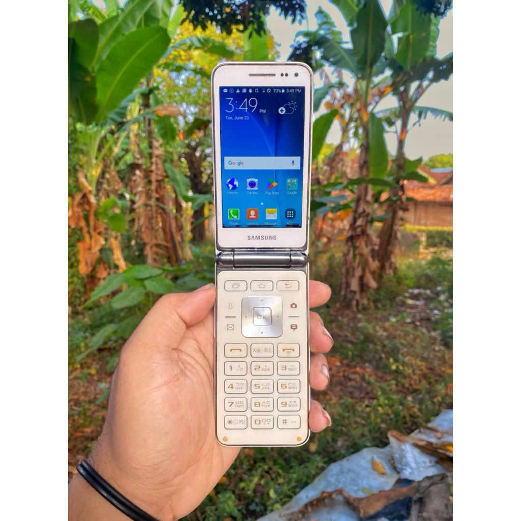 Samsung Galaxy Folder