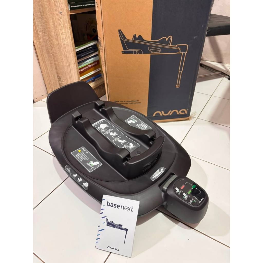 PRELOVED Nuna BASE - Carseat Carsit Base Tatakan Duduk Mobil Bayi Aksesoris Stroller Kereta Bayi Ana