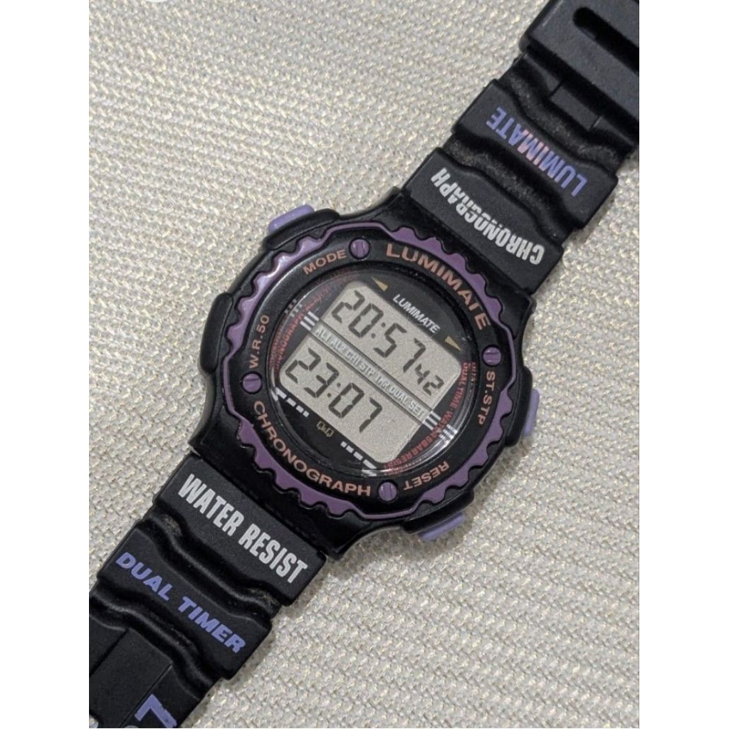 Jam Tangan Q&Q Lumimate Chronograph Racing Vintage
