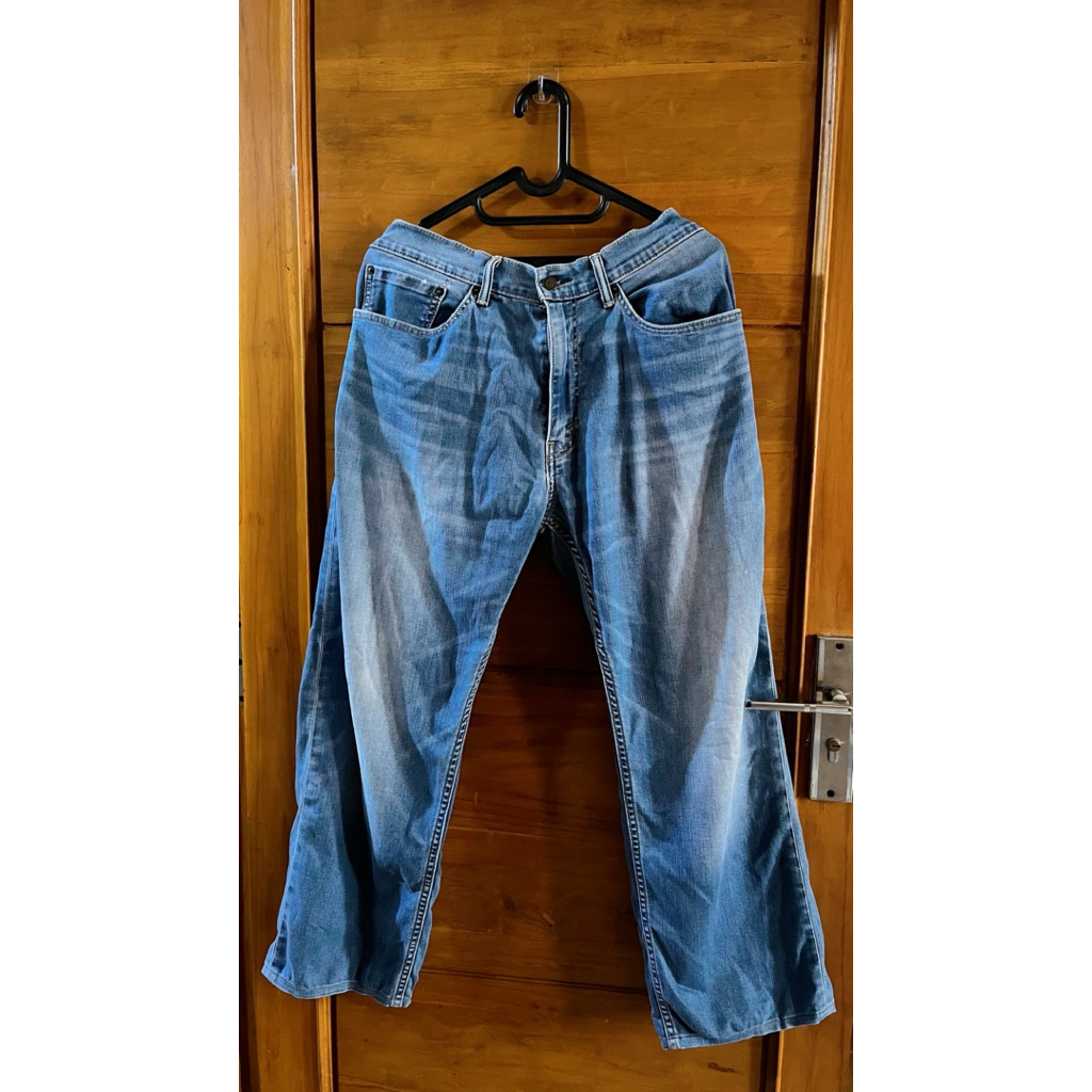 Preloved Levis - Celana Jeans Pria