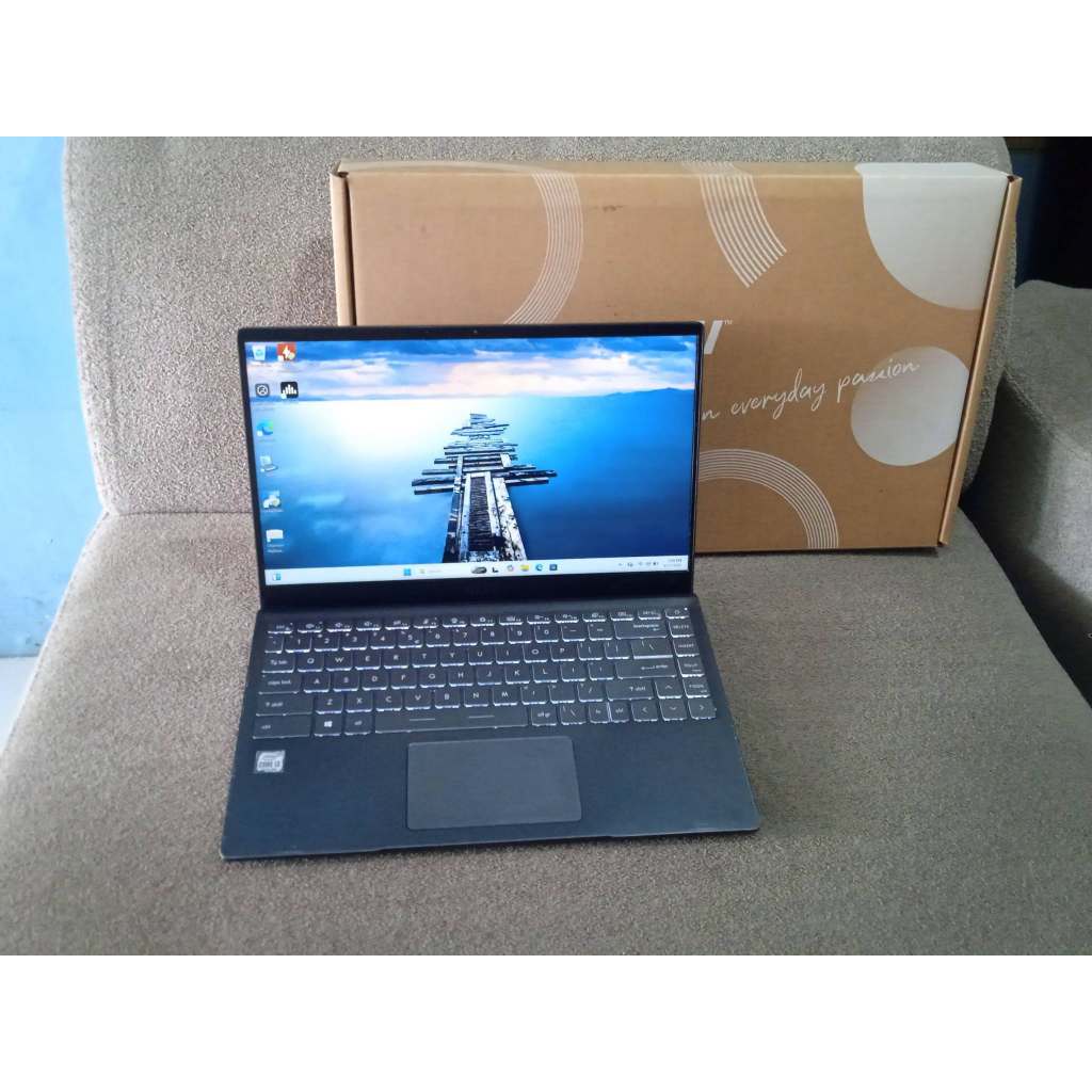 Laptop Msi modern 14 core i3gen 10