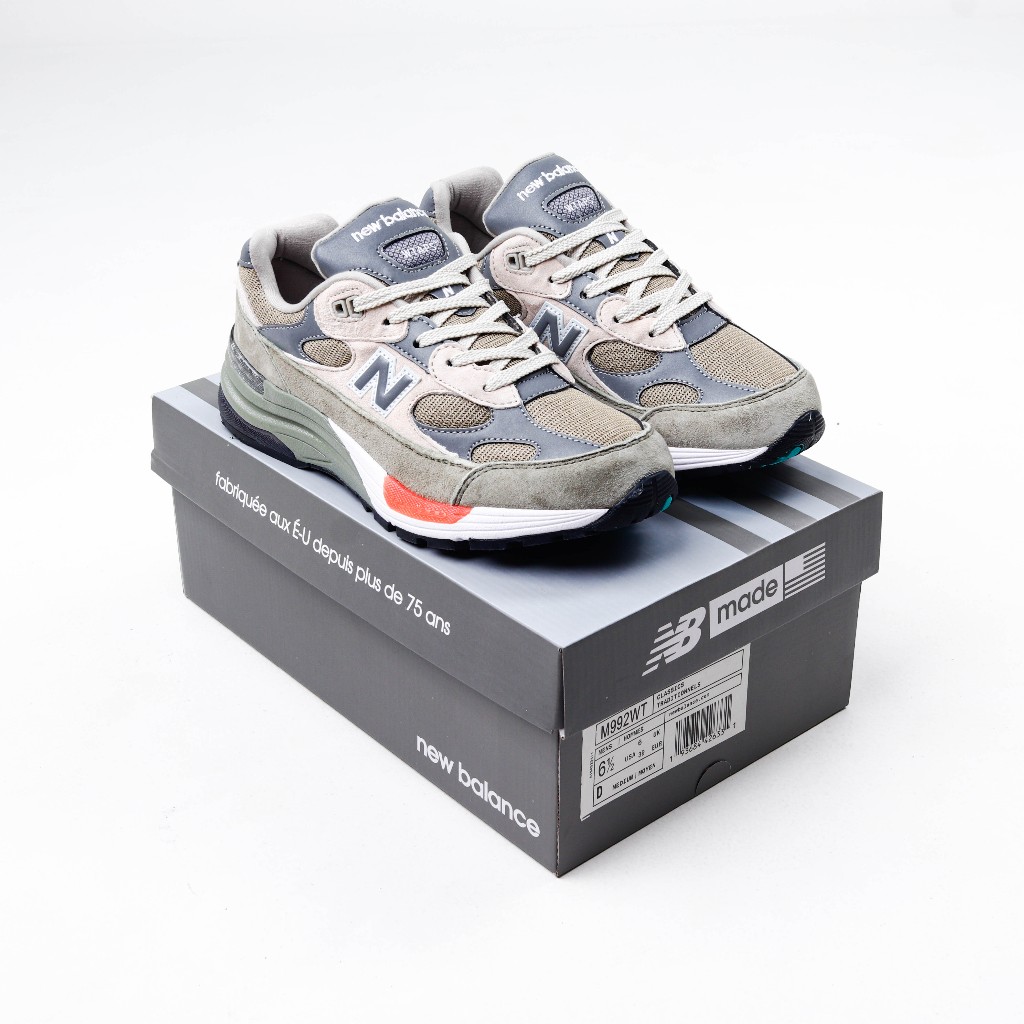 (DBX)Sepatu Sneakers New Balance X WTAPS M992WT