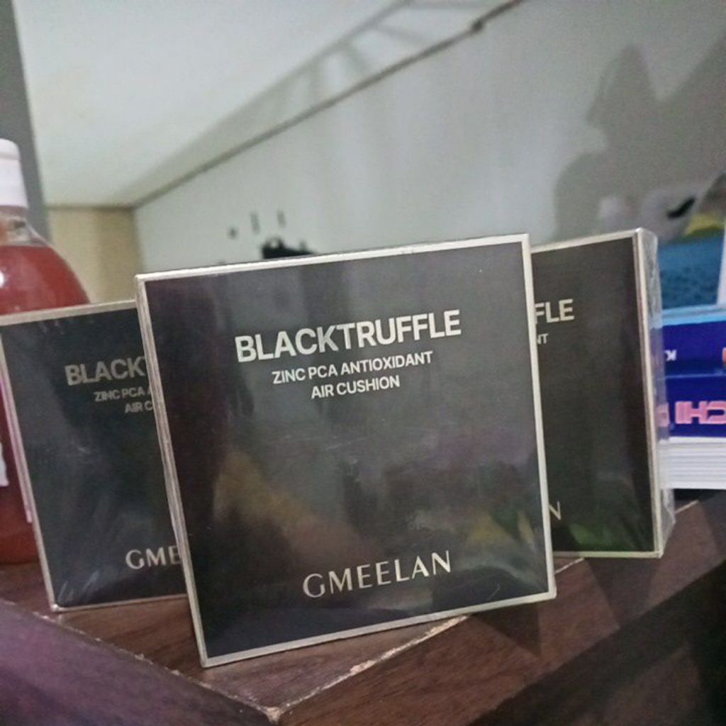 GMEELAN CUSHION DAN BEDAK IVORY NATURAL SKINCARE FOUNDATION CANTIK MENUTUP NODA WAJAH