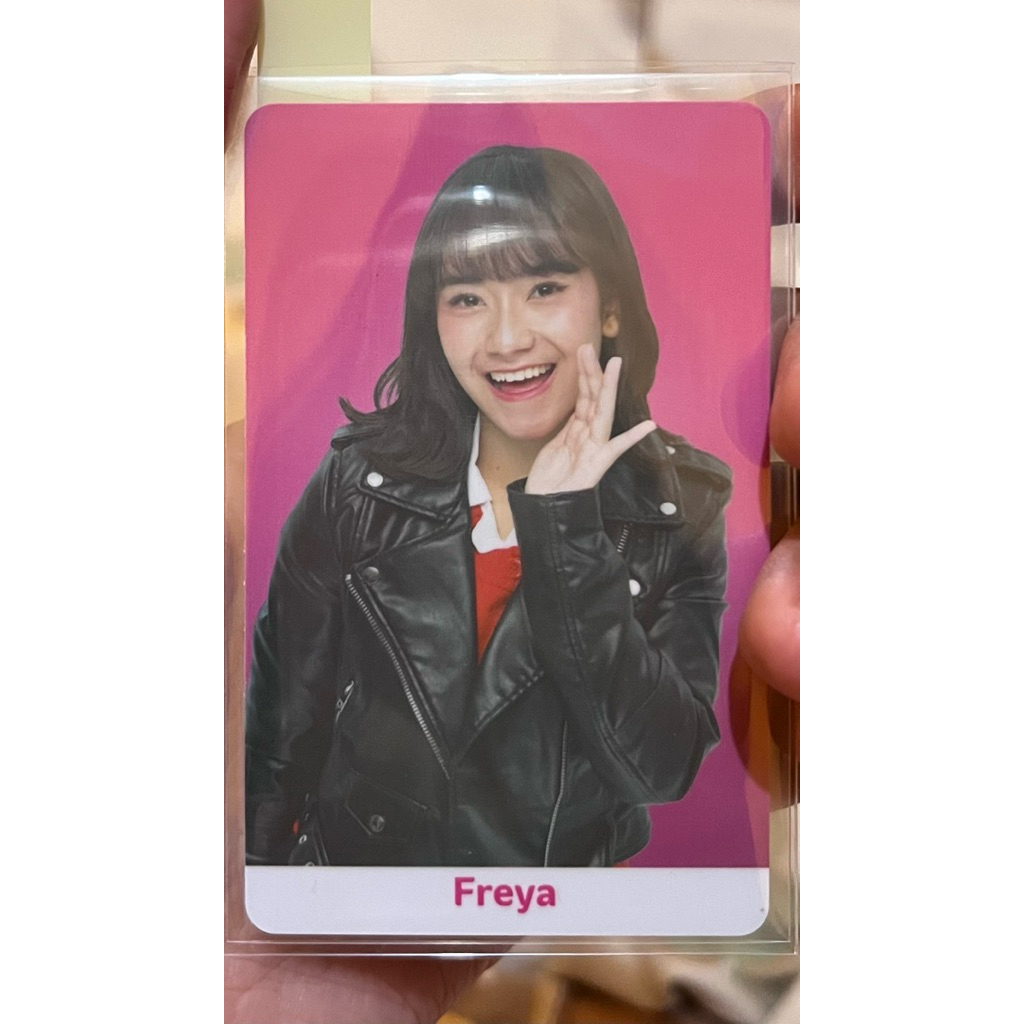 [RARE] JKT48 X Telkomsel kuWOTA Freya Photocard Official