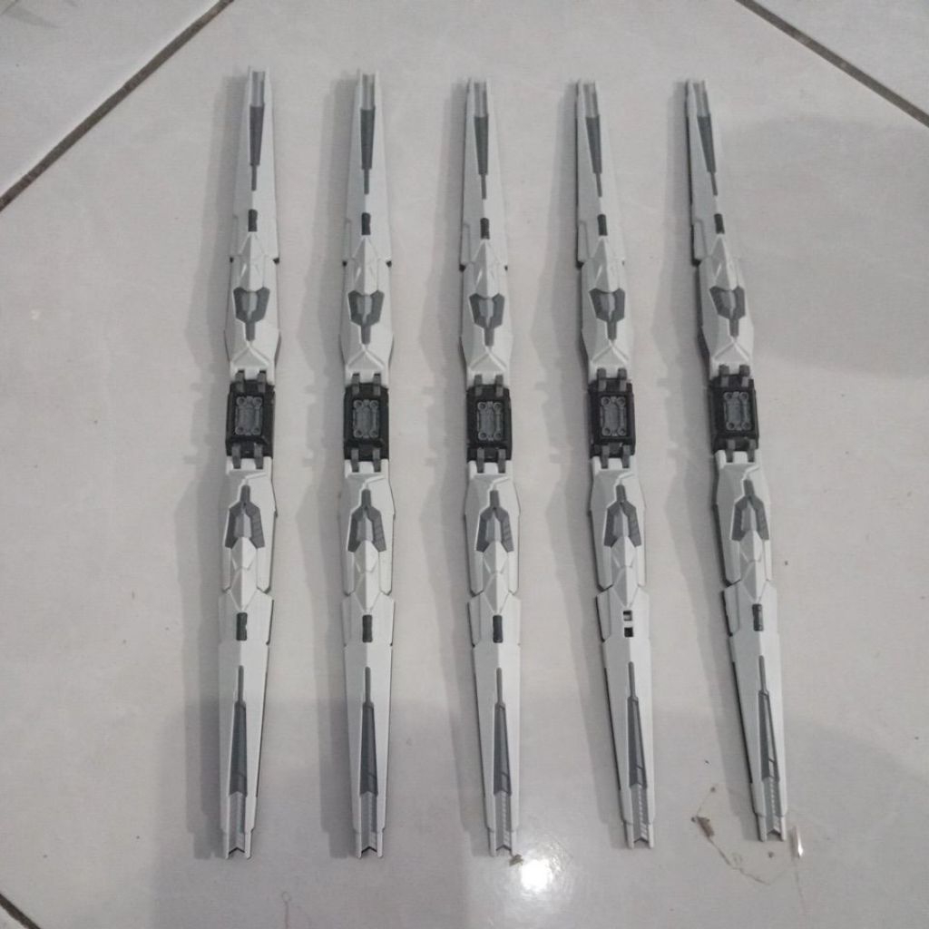 Funnel Tiger Nu Gundam