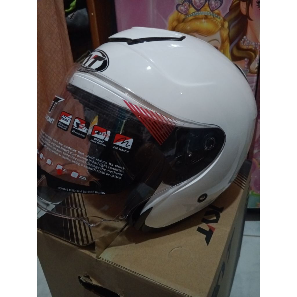 helm KYT ori size XL