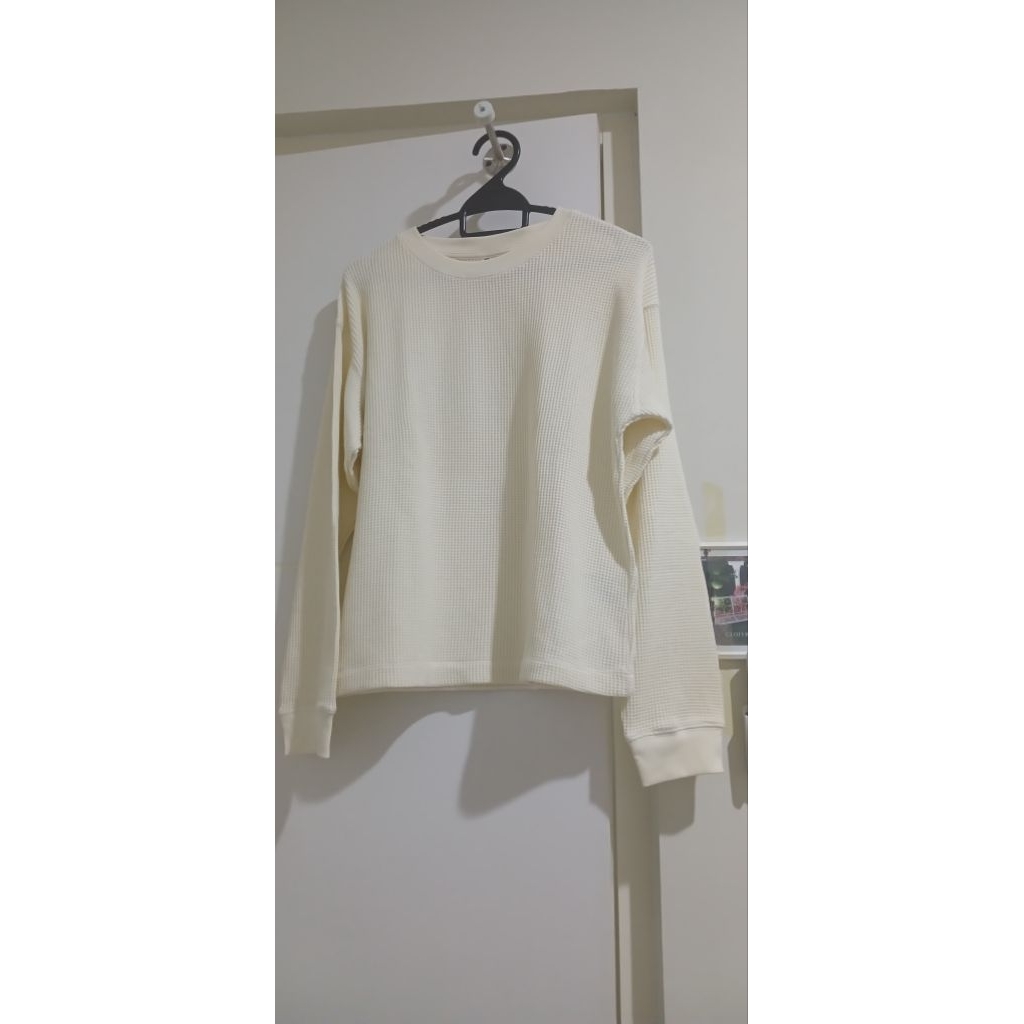 PRELOVE UNIQLO SWEATER KAIN WAFFLE