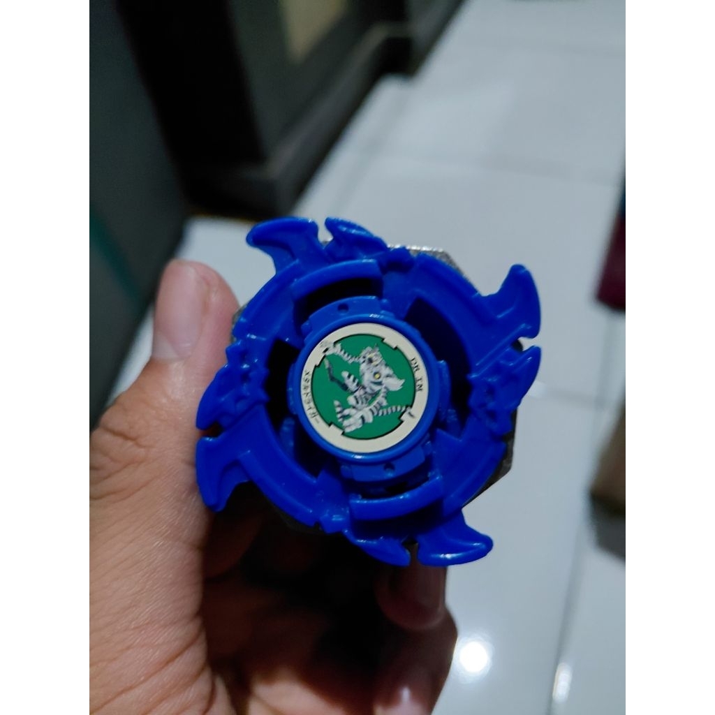 Beyblade Dragoon S Blue No Marking
