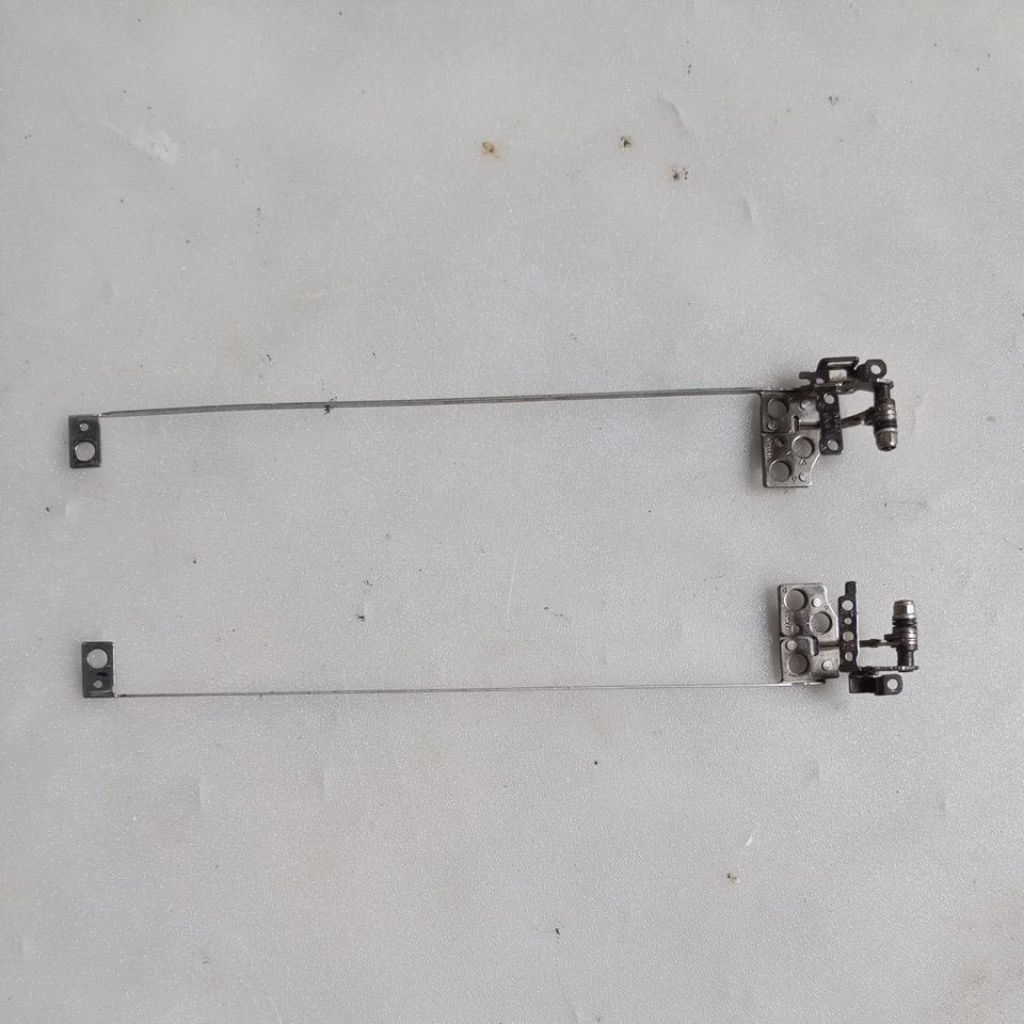 Engsel laptop Wearnes CI-1425