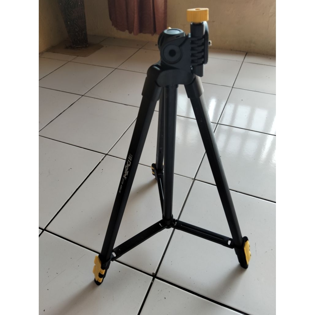 tripod bekas