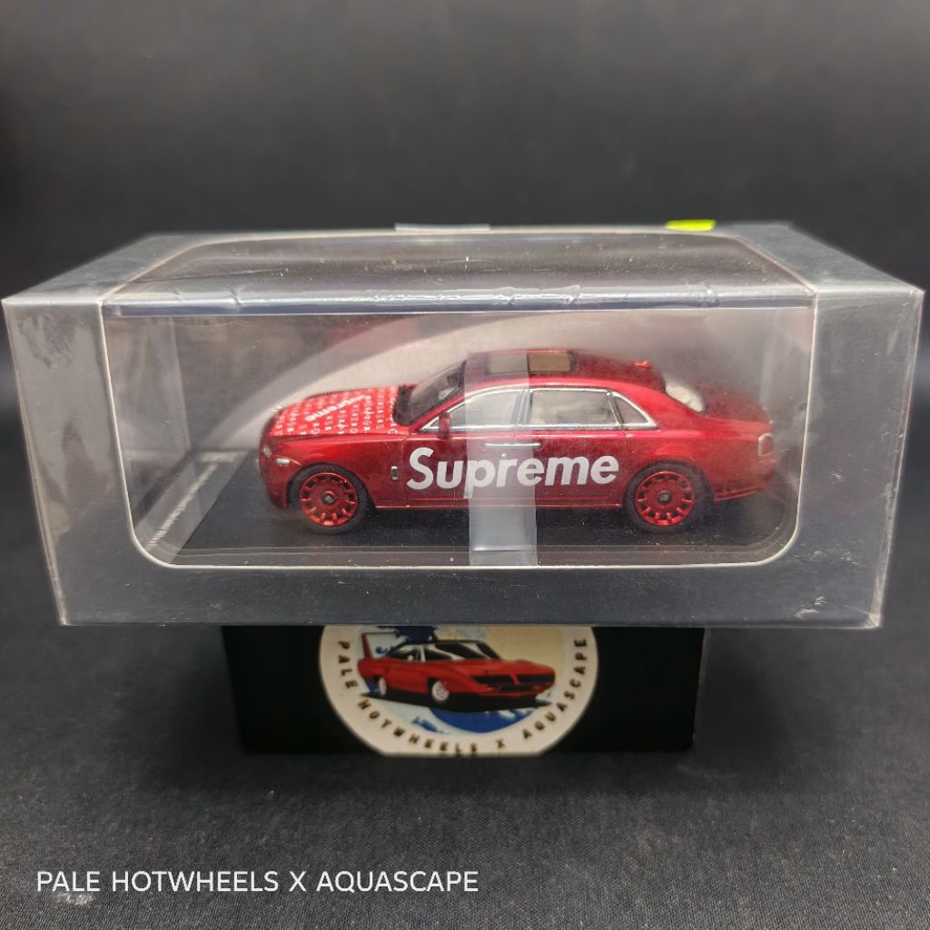 DCT ROLL ROYCE GHOST EXTENDED WHEELBASE RED SUPREME 1:64 RARE