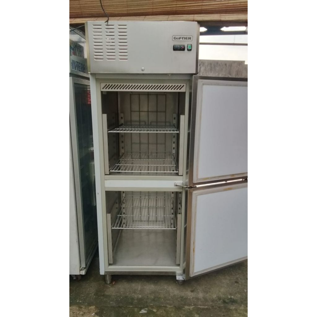 upright chiller 2 pintu second