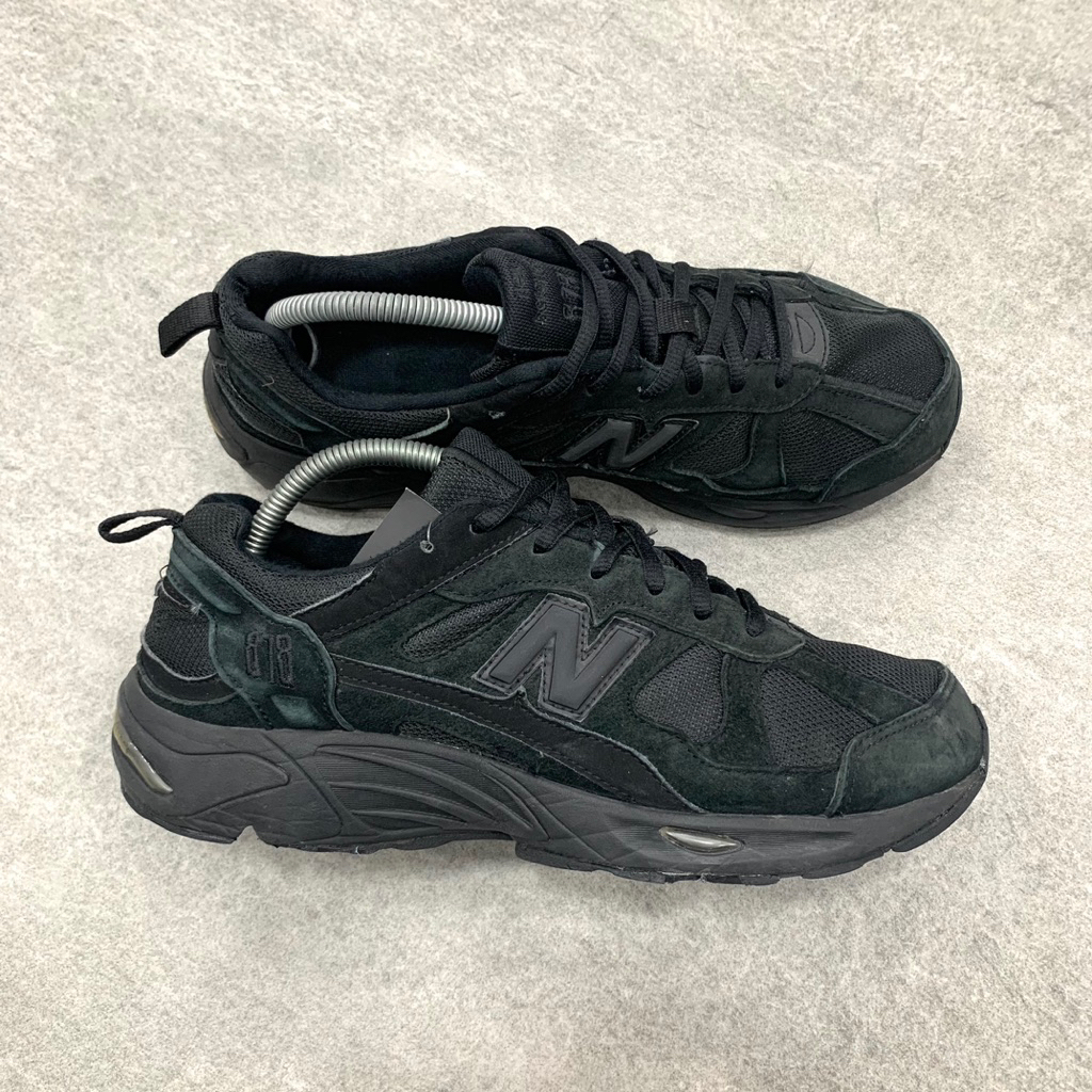 New Balance 878 "Triple Black"