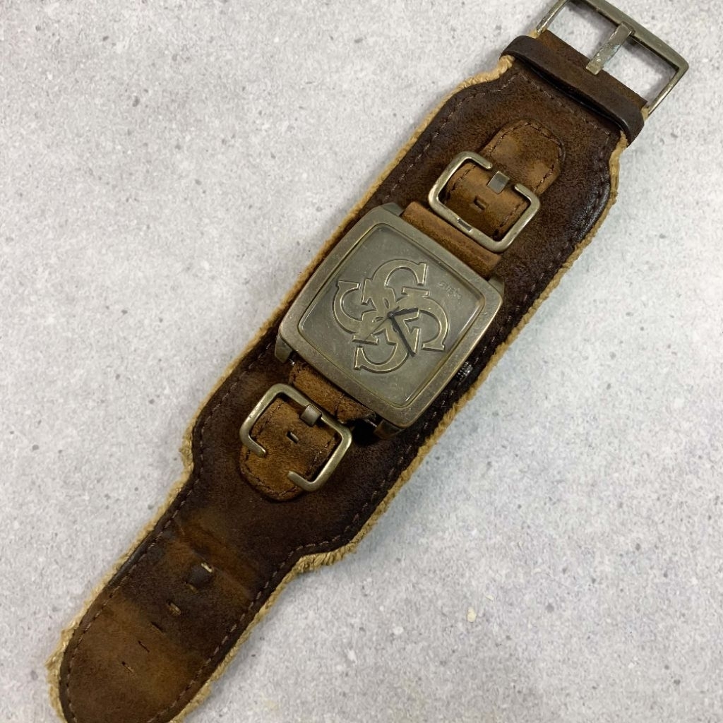 guess vintage original second size big jam tangan pria