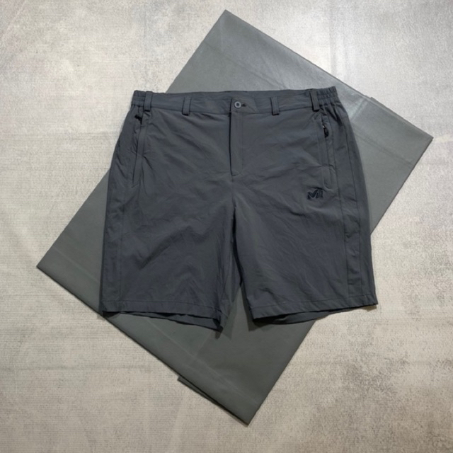 Celana Pendek millet grey outdoor/relaxed (Size 32-34)
