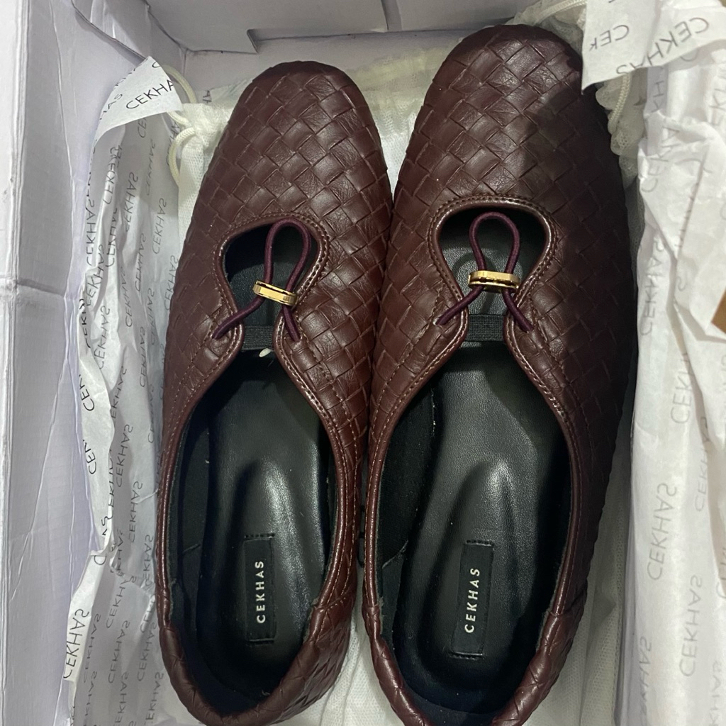CEKHAS Odelia wood burgundy preloved