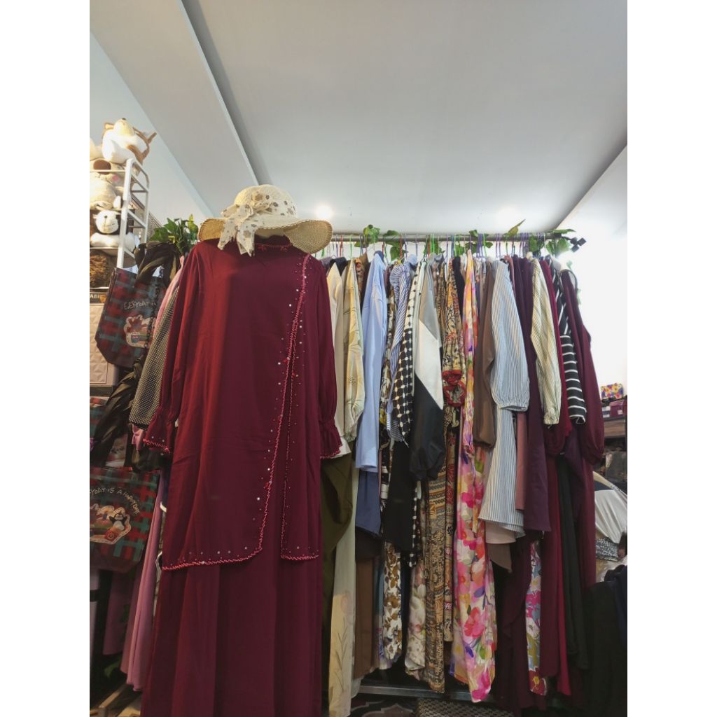 GAMIS CERUTY PAYET MAROON TUA