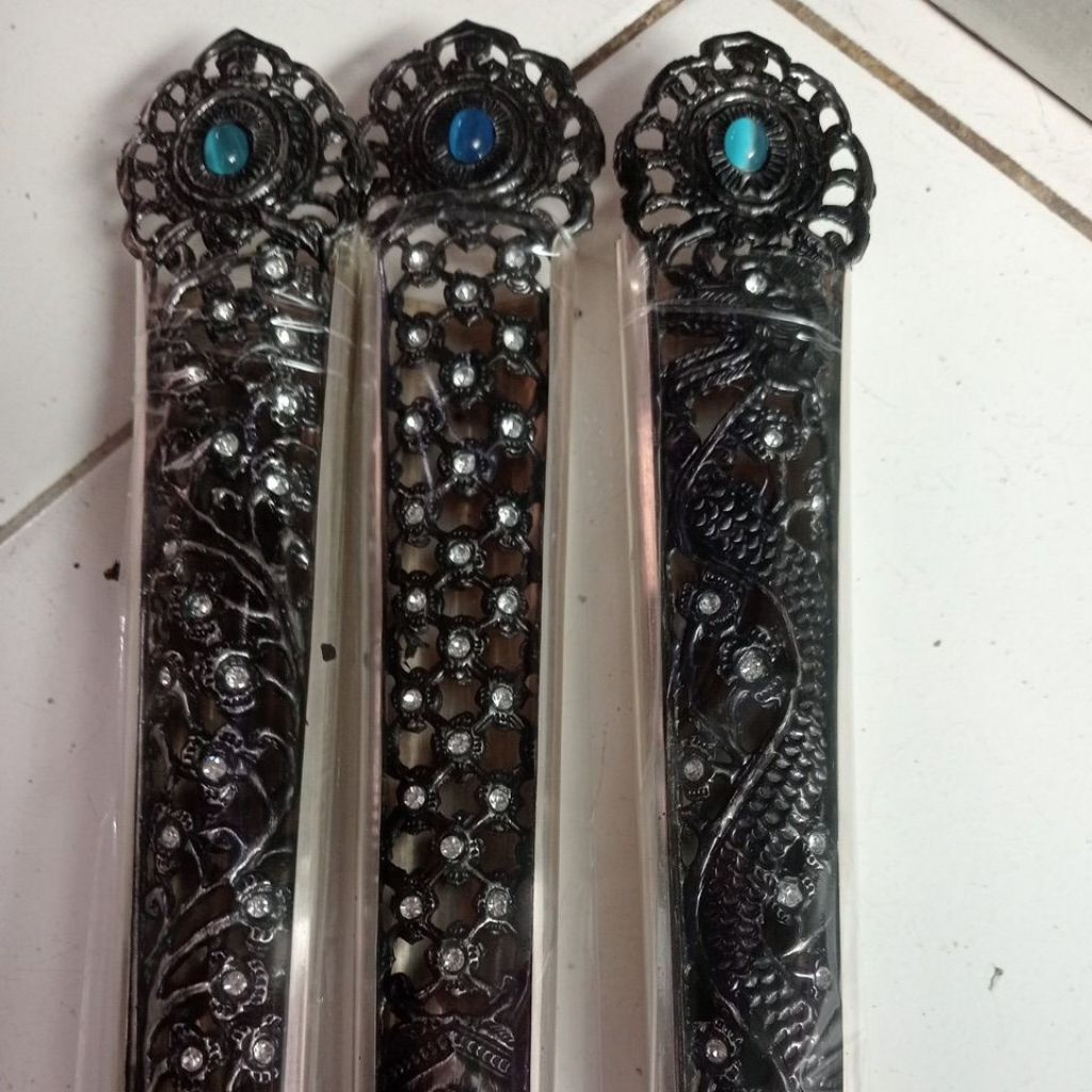 pendok keris topeng mata sanggup hitam murah