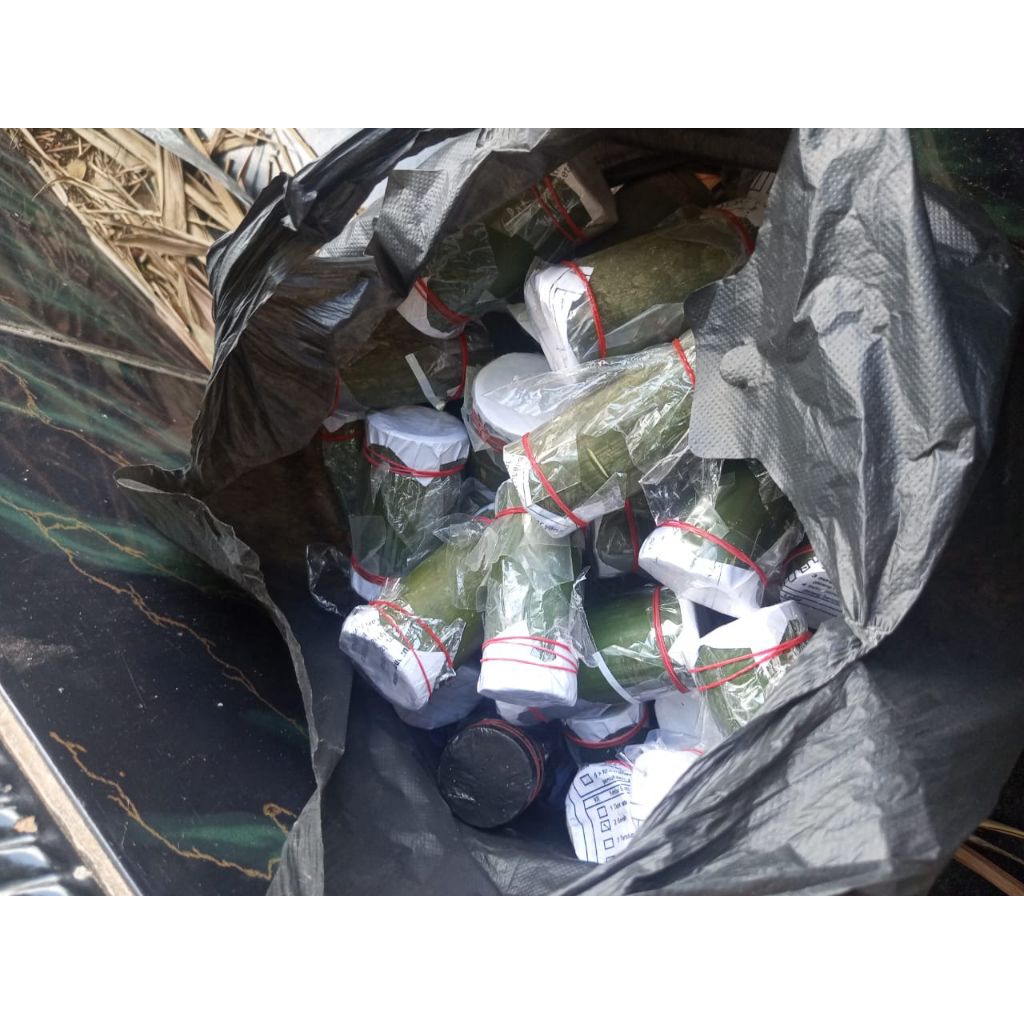 Ulat bambu(isi 30)buat mancing