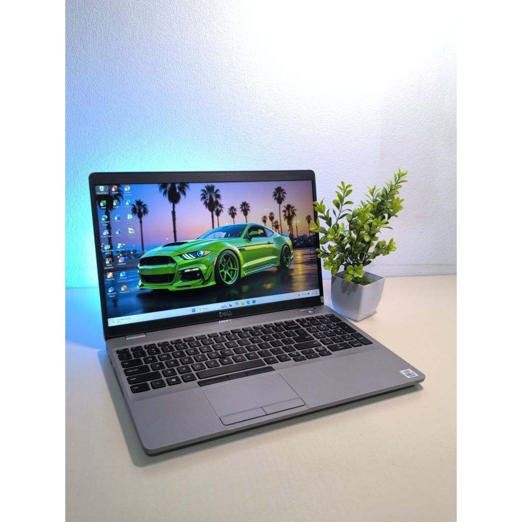 Dell precision 3351 core i7-10TH 16/ 512 GB Nvidia Quadro P620 (4 GB)