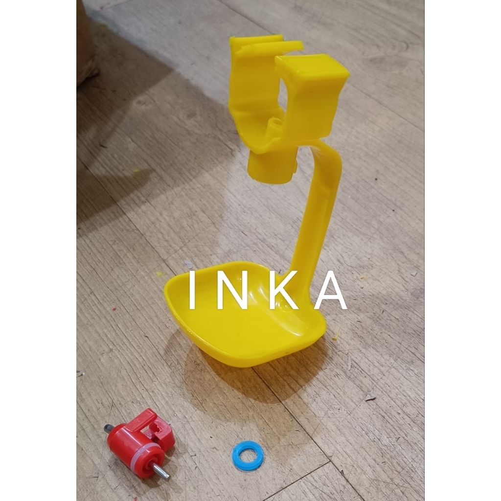 Drinker Cup Ayam + Nipple Nipel Nepel A5 , Kandang Ayam - Kuning