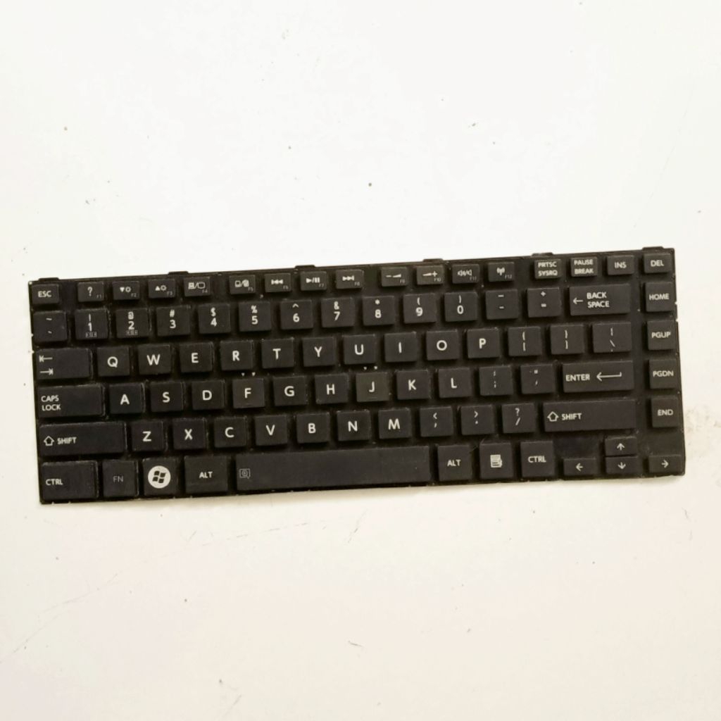Keyboard Laptop Toshiba Satellite C840