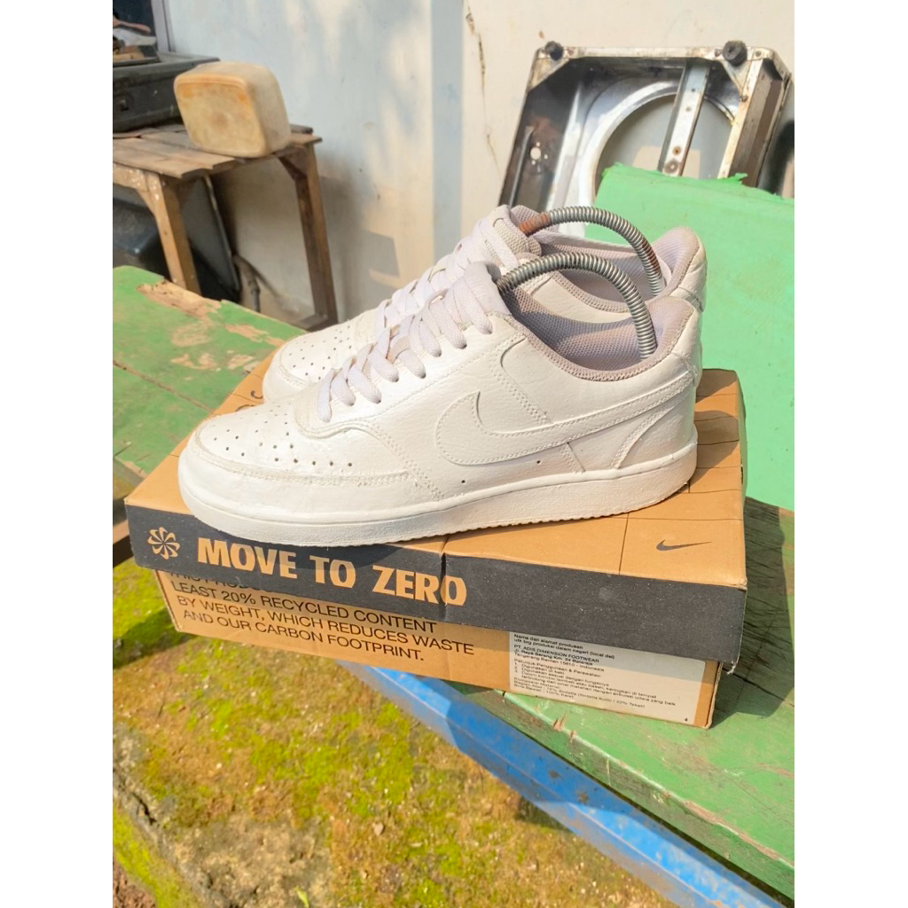 Nike Court Vision Low