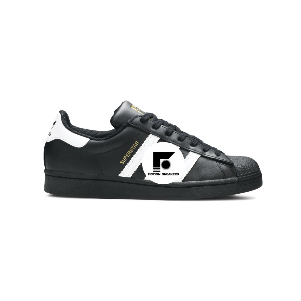 Superstar black white