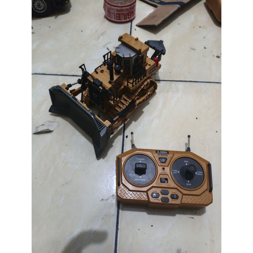 rc bulldozer merk yigong rtr