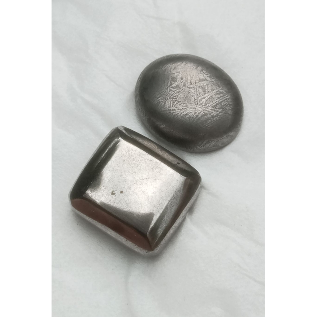 iron meteorite batu besi Aji, 2 pcs