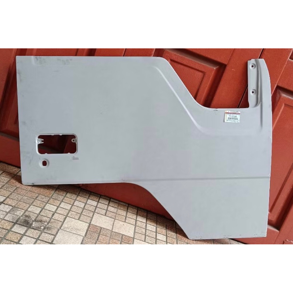 Daun Pintu/ Kulit Pintu Luar Depan Colt Diesel Ragasa 100PS / 120PS / 135PS Kabin Jungkit (Maruti) M