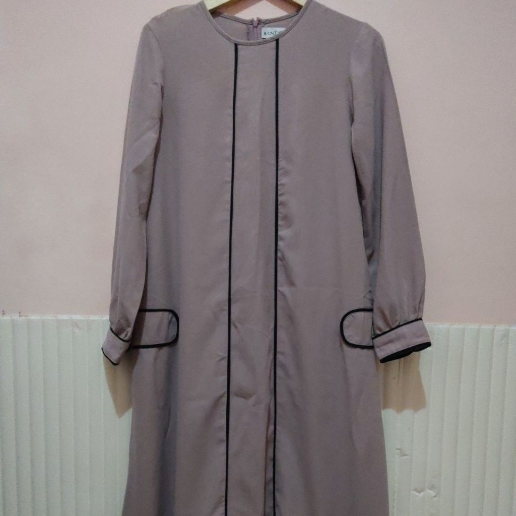 PRELOVED GAMIS ABAYA DAILY BRAND ARNIZ