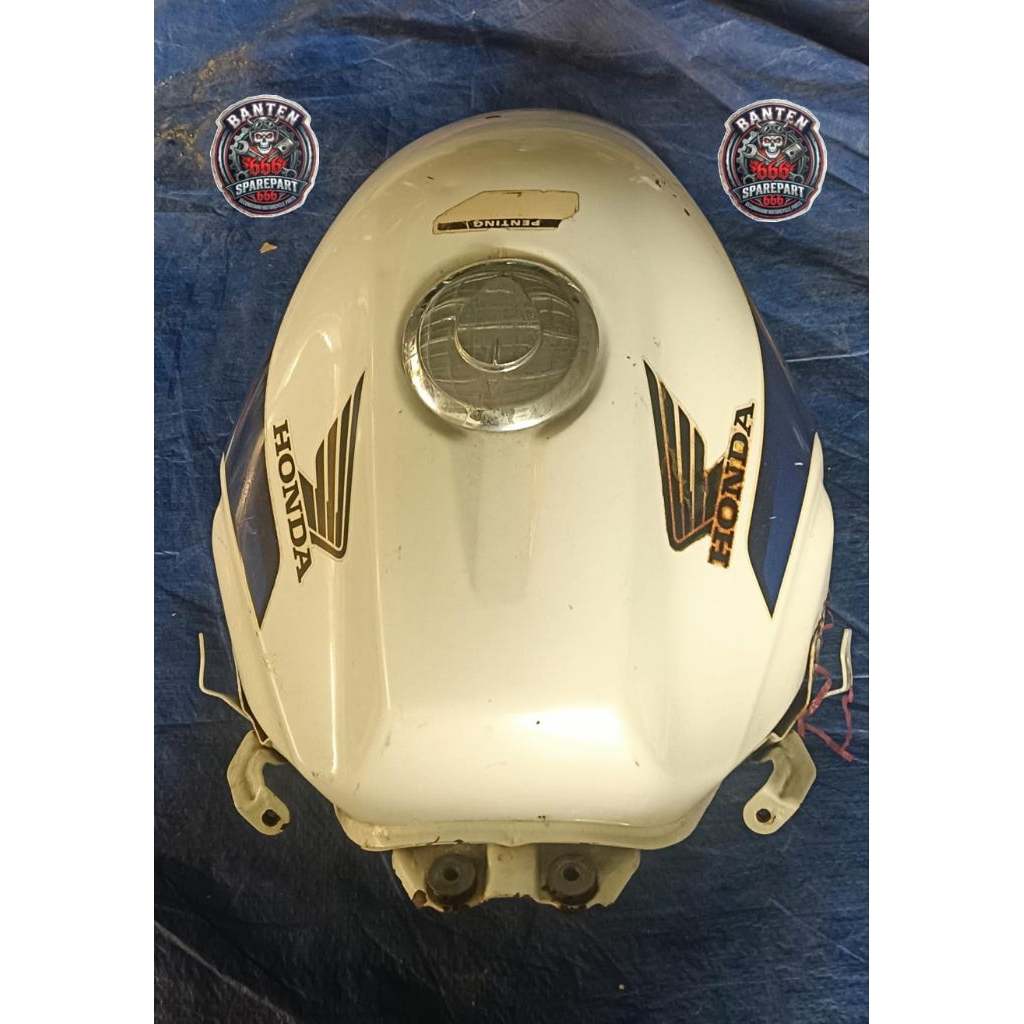 tangki bensin honda cb 150r (original copotan)