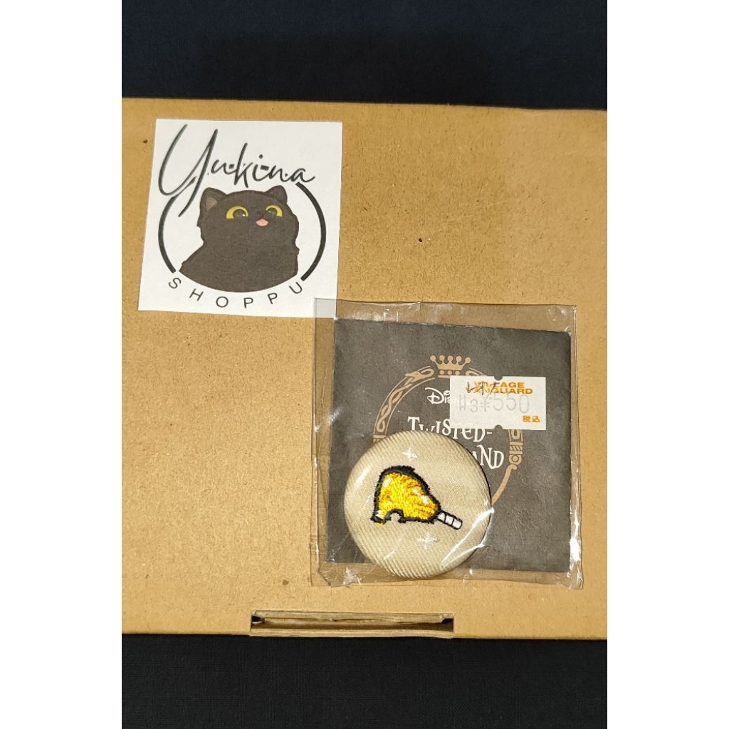 Official Merch Disney Twisted Wonderland - Leona Kingscholar - Embroidered Brooch