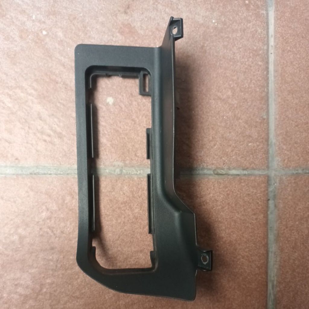 Frame Tutup Relay Honda Jazz GD3