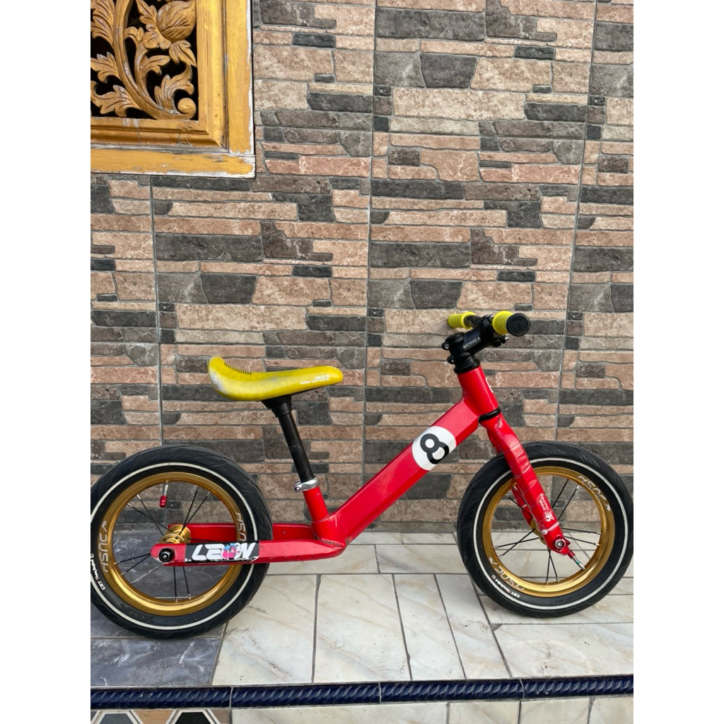 PushbikeBike8Racing