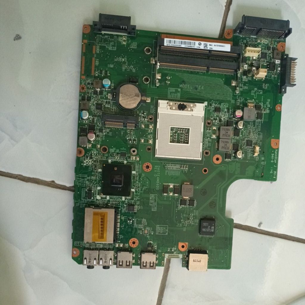 motherboard toshiba L740 bahan