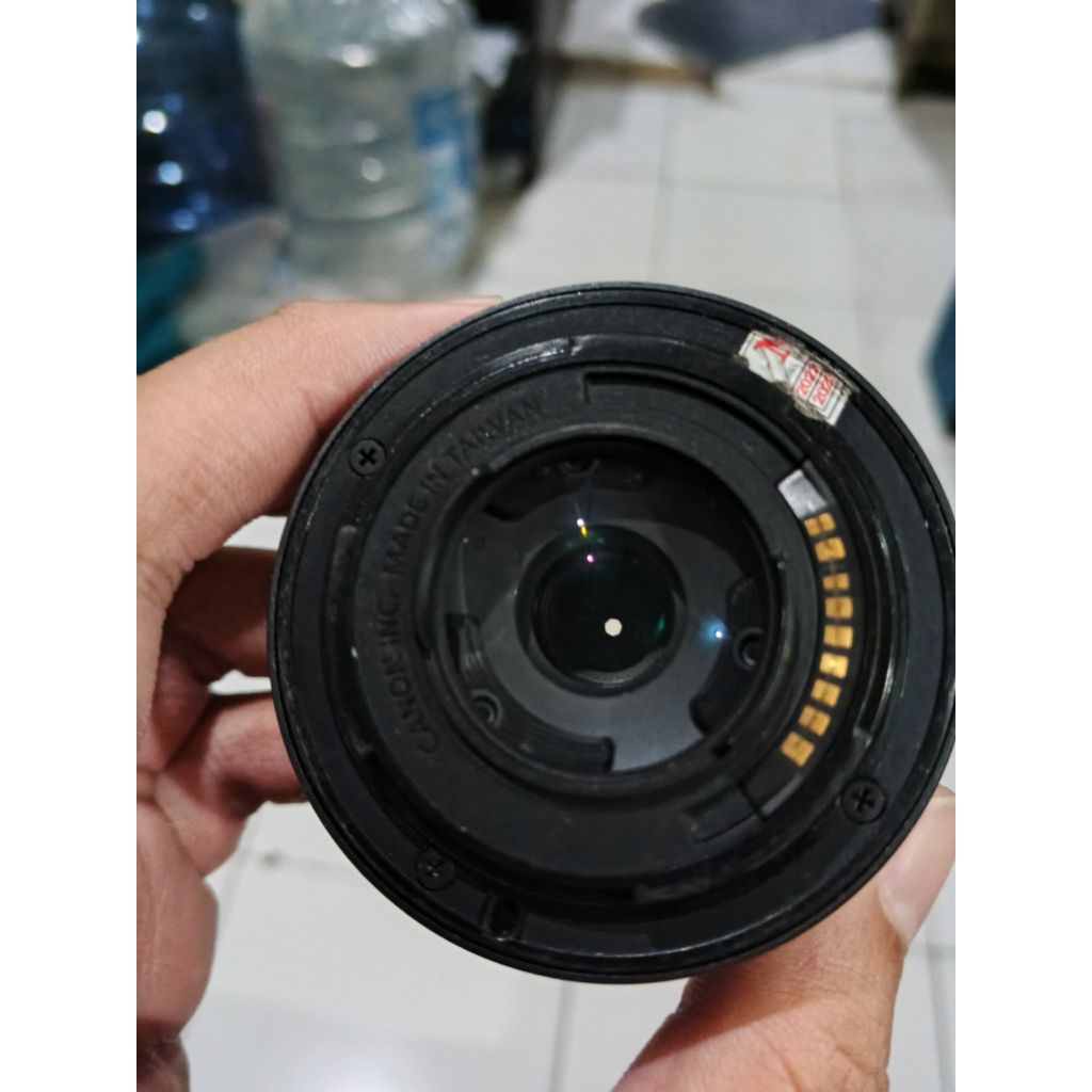 Canon m200