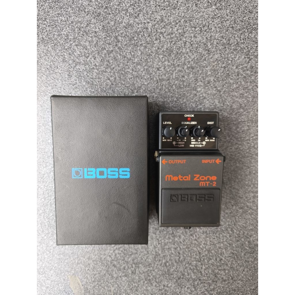 Jual pedal efek Boss Metalzone MT2