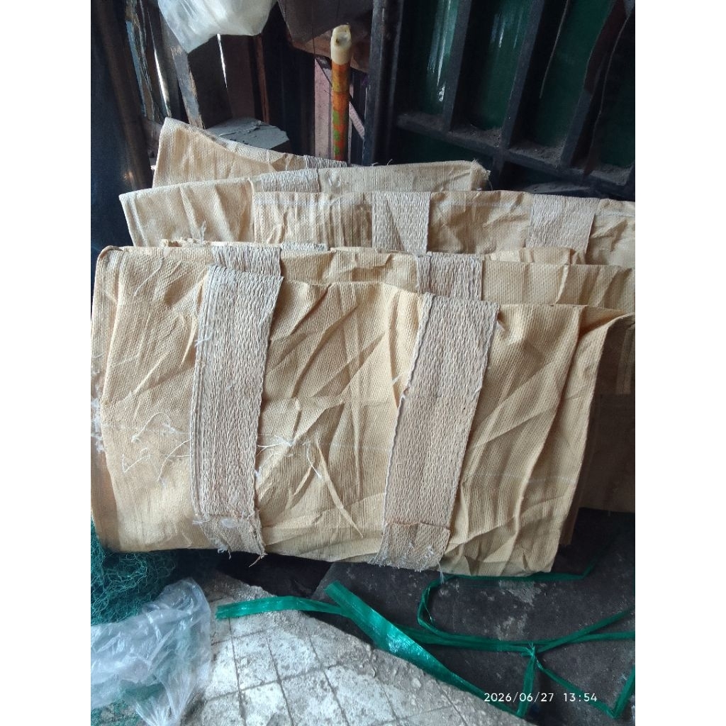 Tas karung motor kecil dan sedang ronjot,rengkek,obrok karung