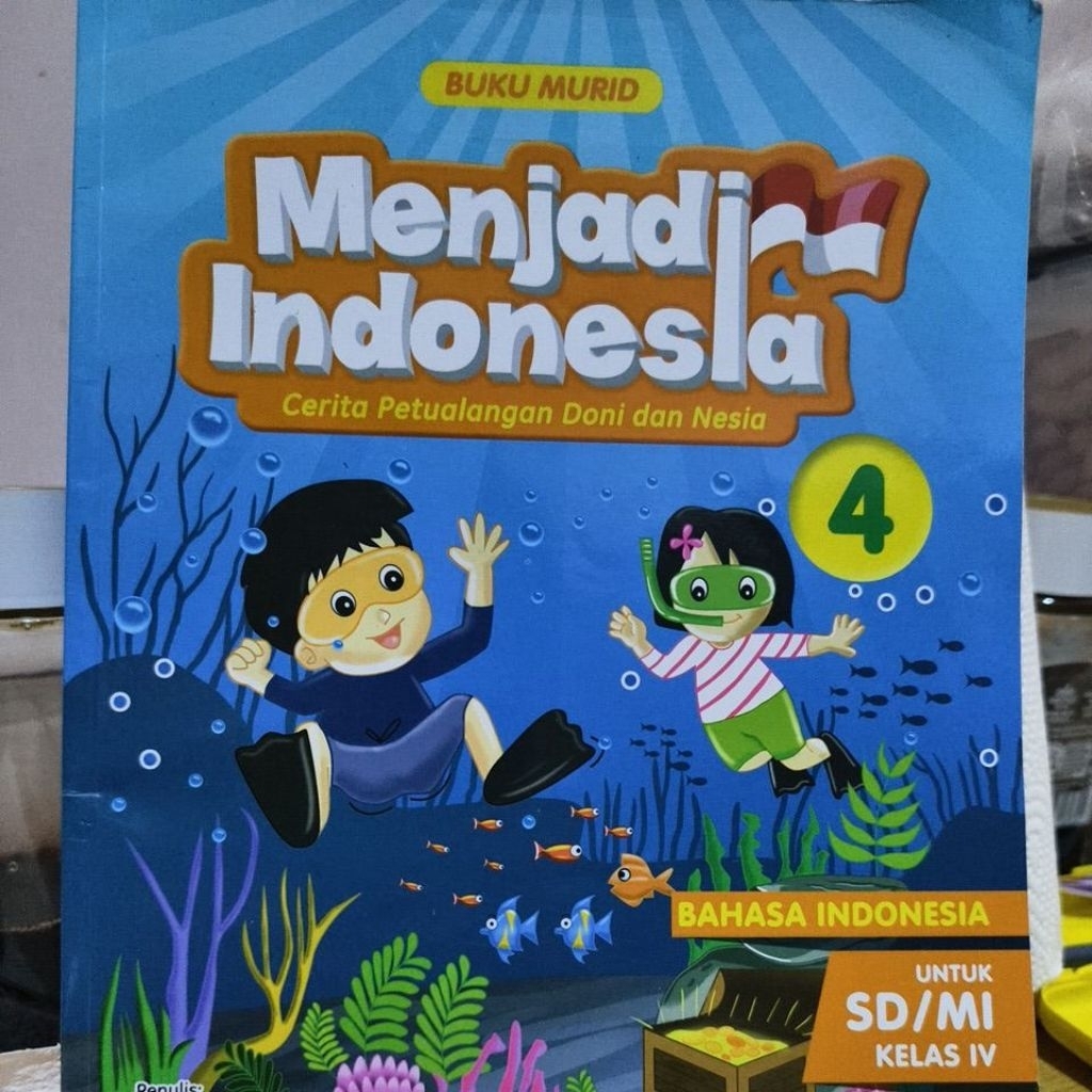 Menjadi Indonesia 4 Buku Murid