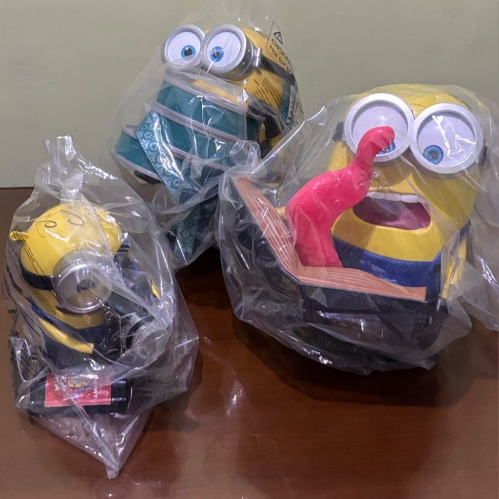 Minions & Monsters Bucket XXI CGV Minions and Monsters Bucket XXI Minions & Monsters Tumbler XXI Min