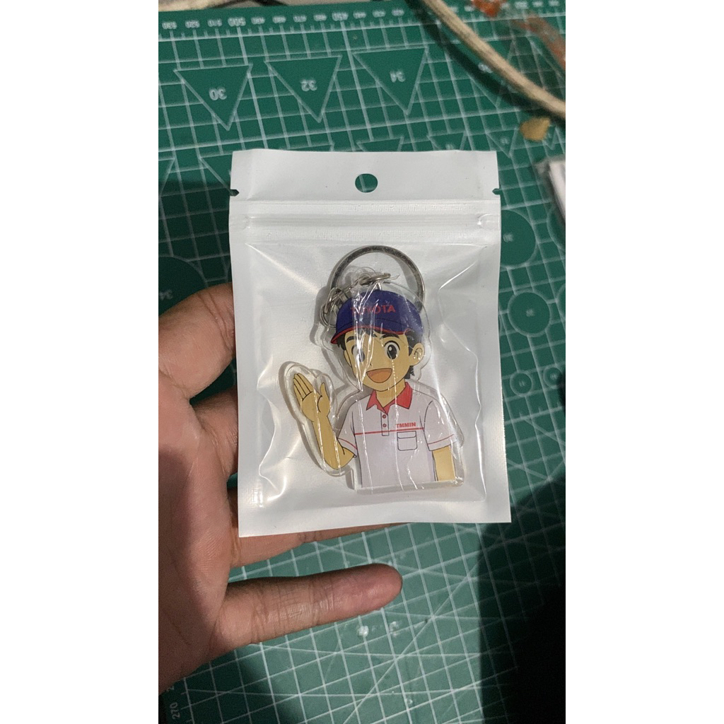 Keychain TMMIN double akrilik gambar 2 sisi