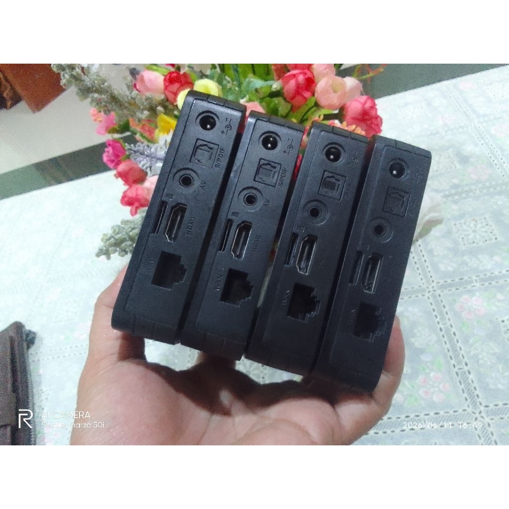 4 unit stb versi 5 Netflix L3