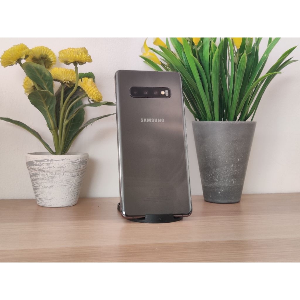 Samsung Galaxy S10 Plus 12GB/1TB Resmi SEIN